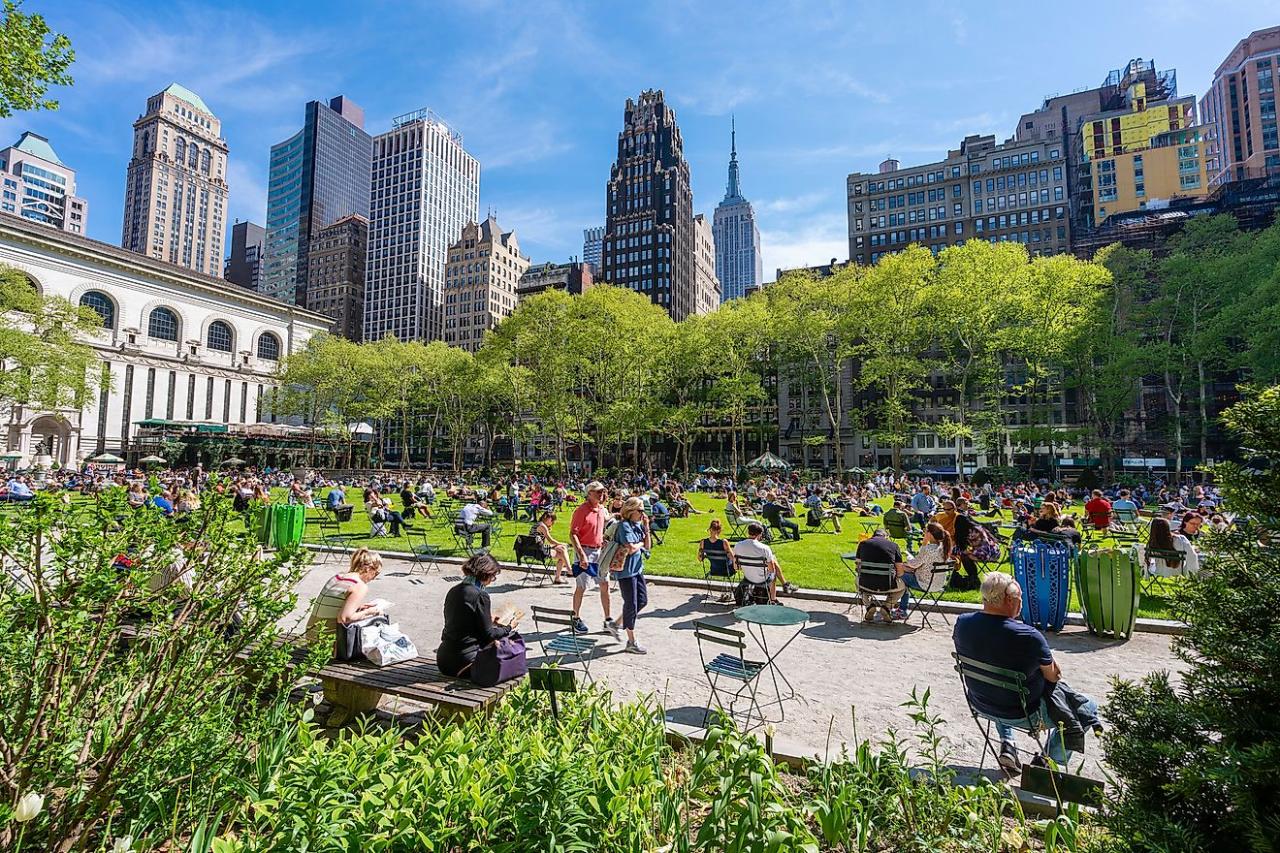 La pecora bianca bryant park